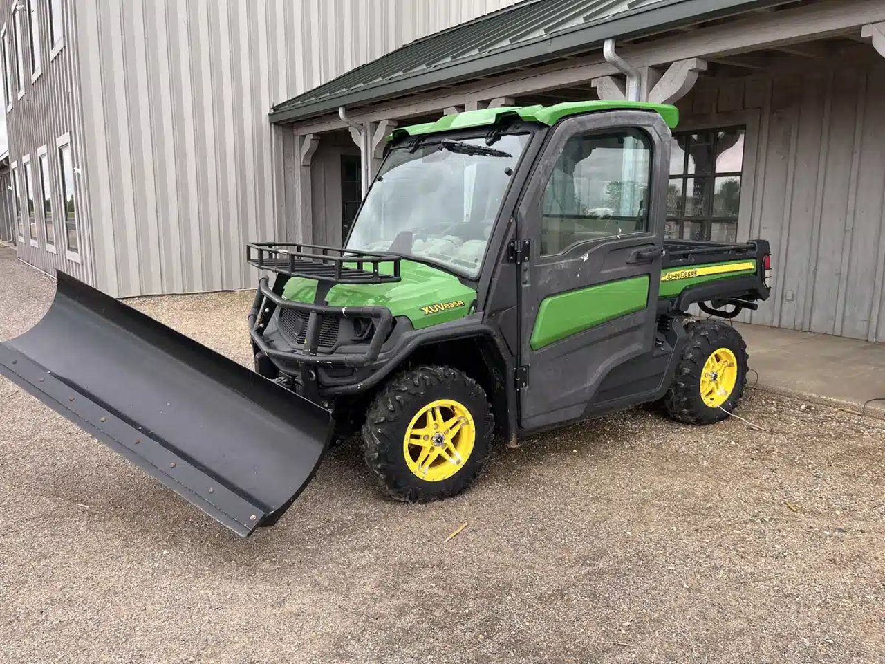2018 John Deere XUV 835R Véhicule utilitaire