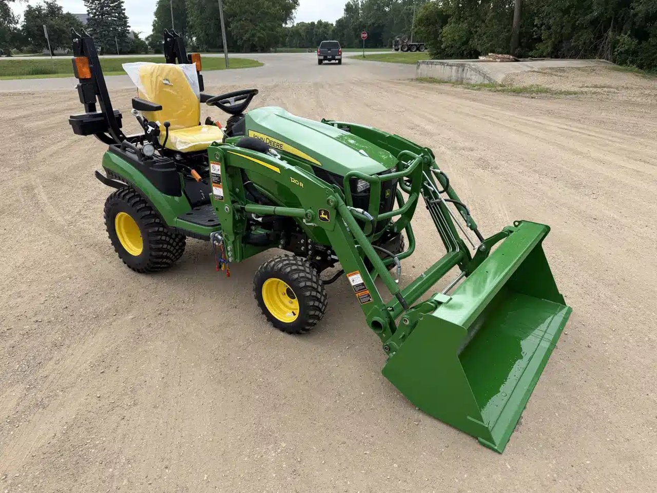 2025 John Deere 1025R Tracteur