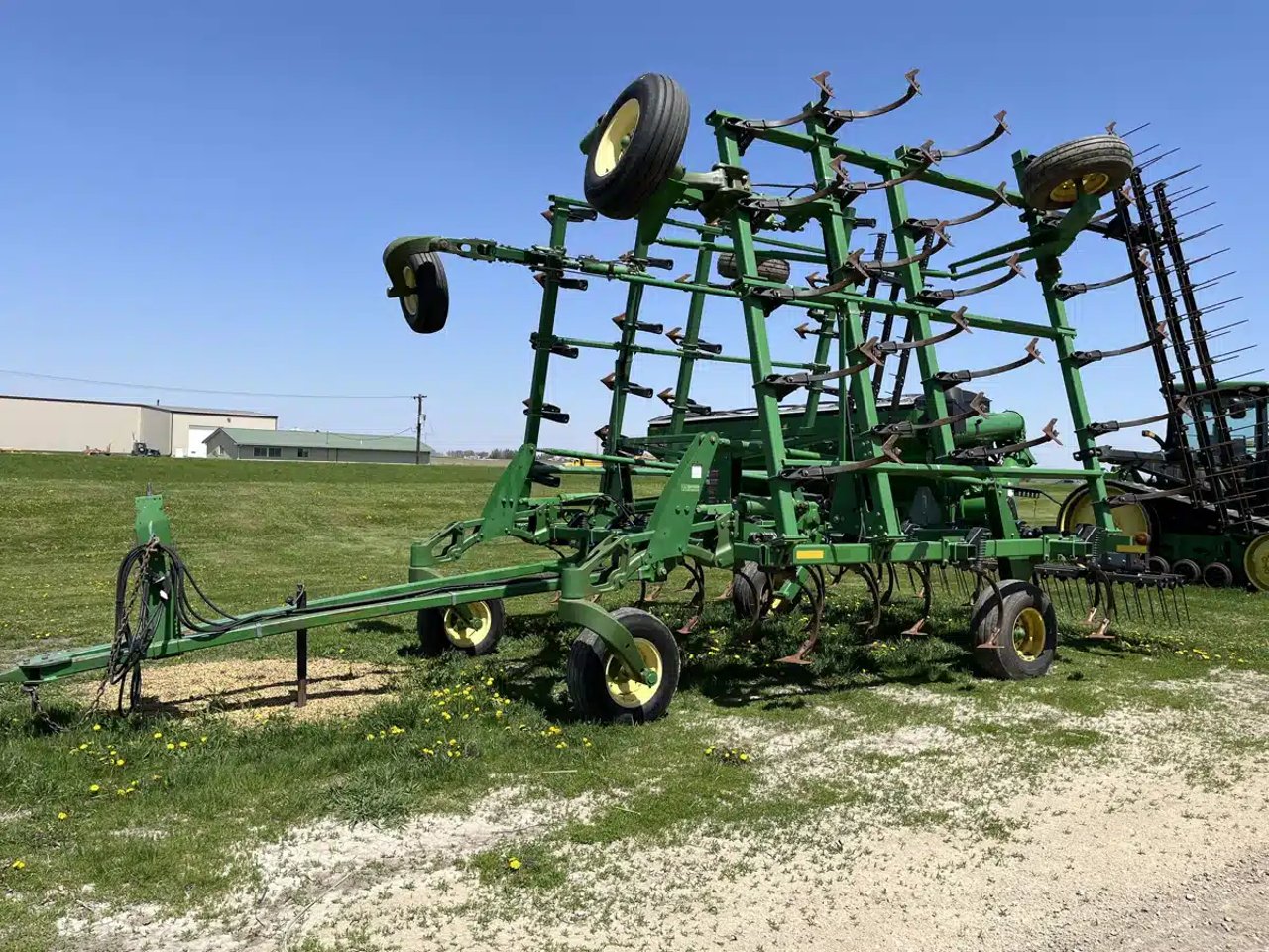 2003 John Deere 2200 Cultivateur