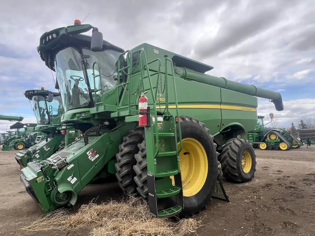 2019 John Deere S780 Batteuse
