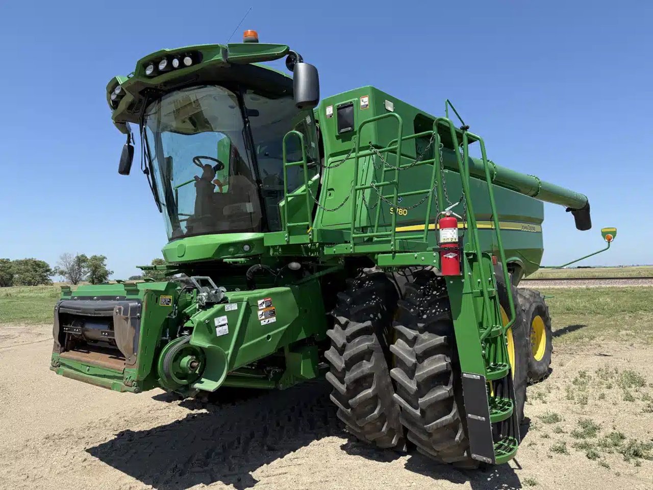 2019 John Deere S780 Batteuse