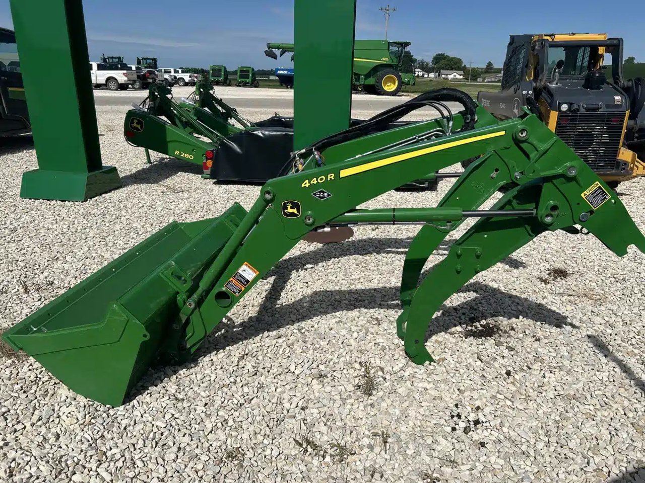 2024 John Deere 440D Nez - Toile/Tapis