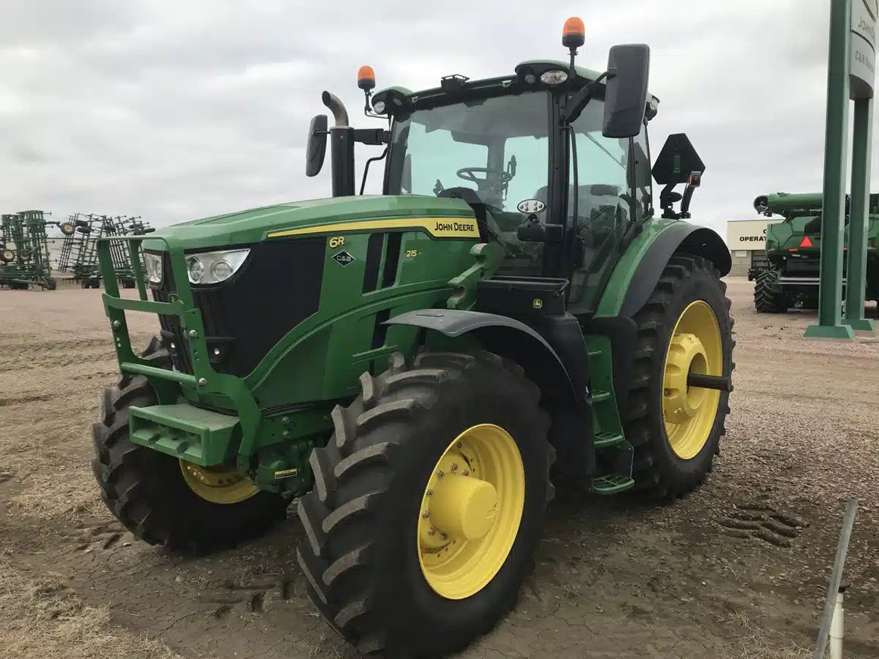 2024 John Deere 6R 215 Tracteur