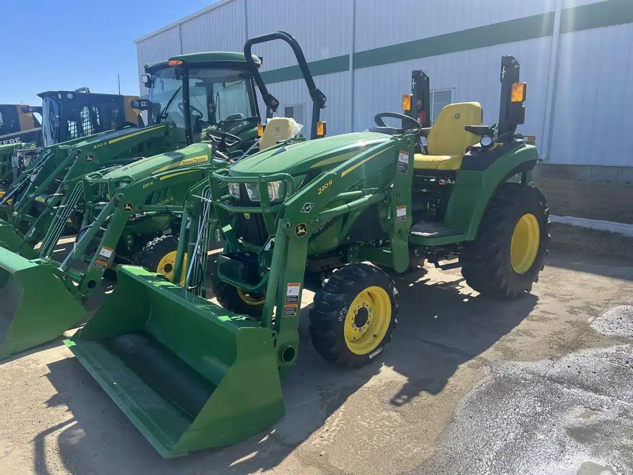2024 John Deere 2032R Tracteur