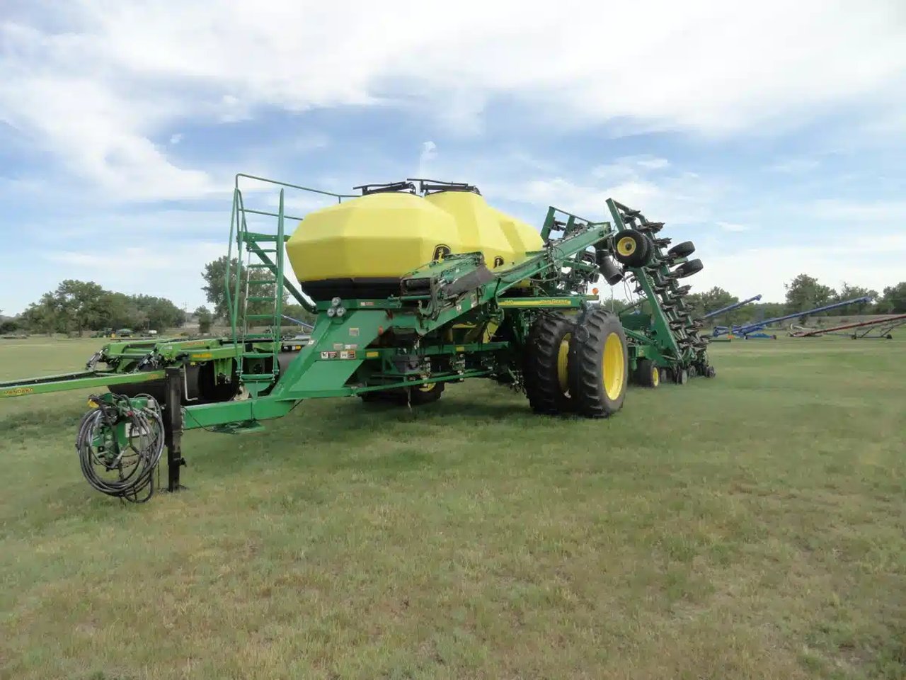 2014 John Deere 1895 Semoir à air