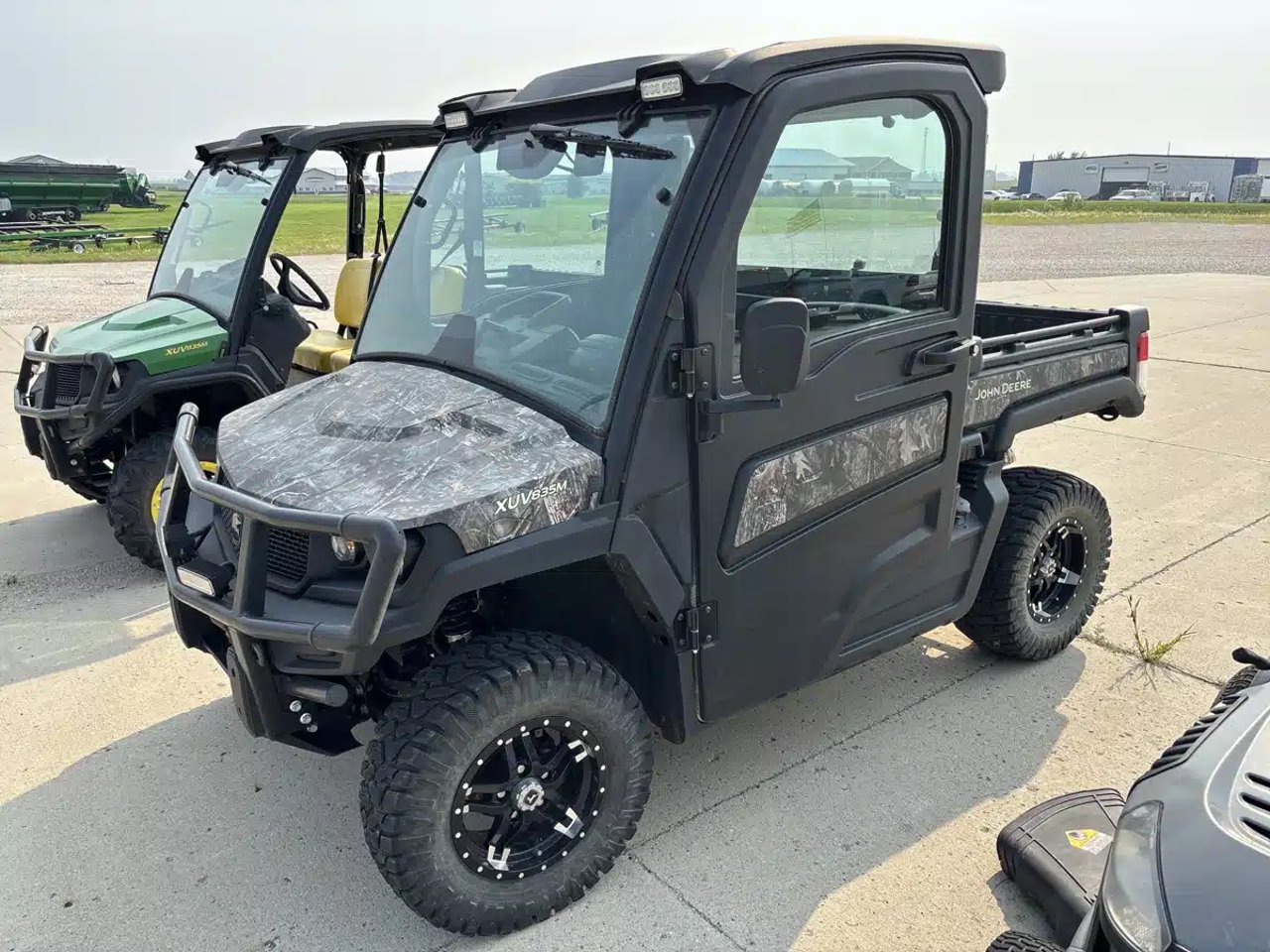 2023 John Deere XUV 835M Véhicule utilitaire