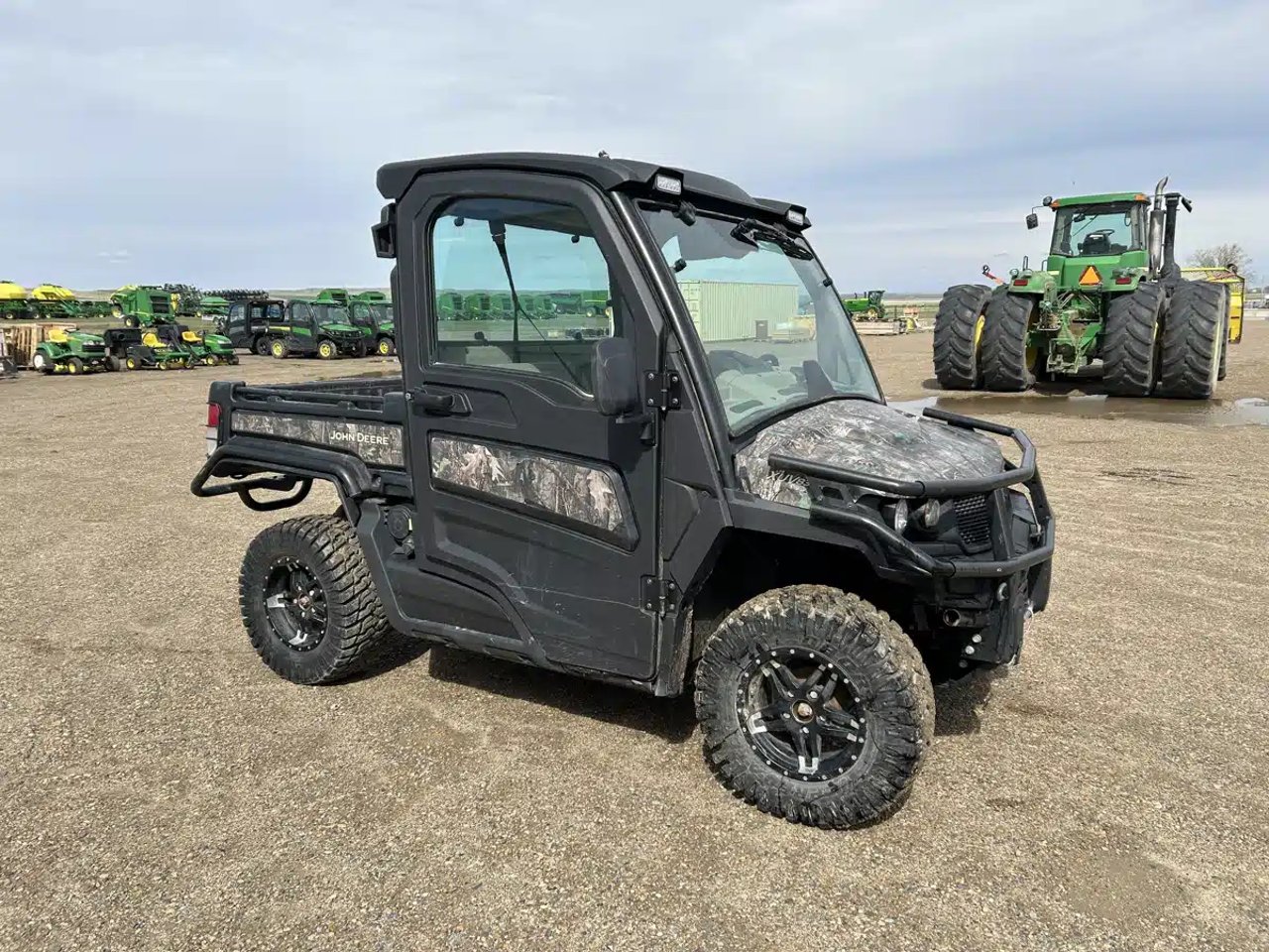 2023 John Deere XUV 835R Véhicule utilitaire