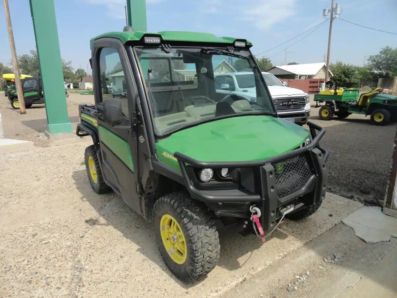 2022 John Deere XUV 835R Véhicule utilitaire