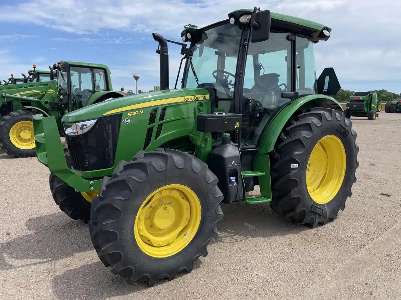 2024 John Deere 5120M Tracteur