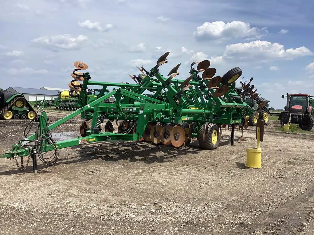2021 John Deere 2730 défonceuse