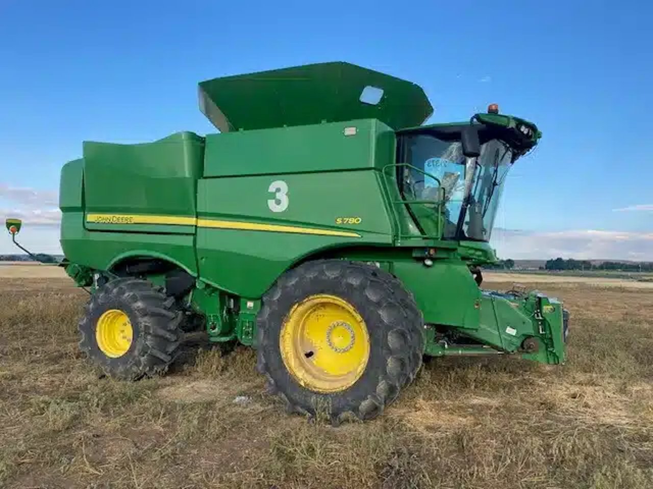 2019 John Deere S780 Batteuse