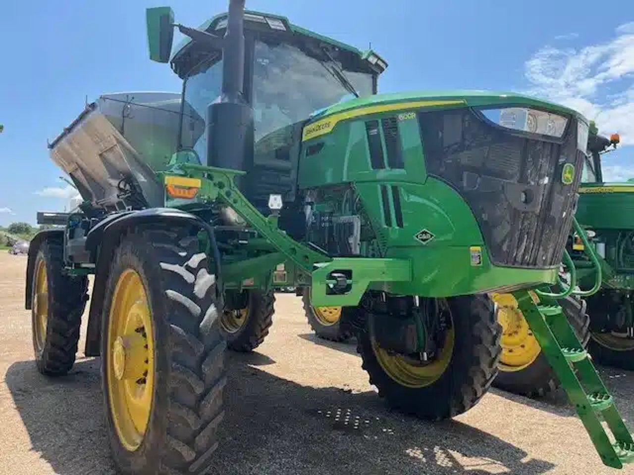2025 John Deere 600R Arroseur - Automoteur
