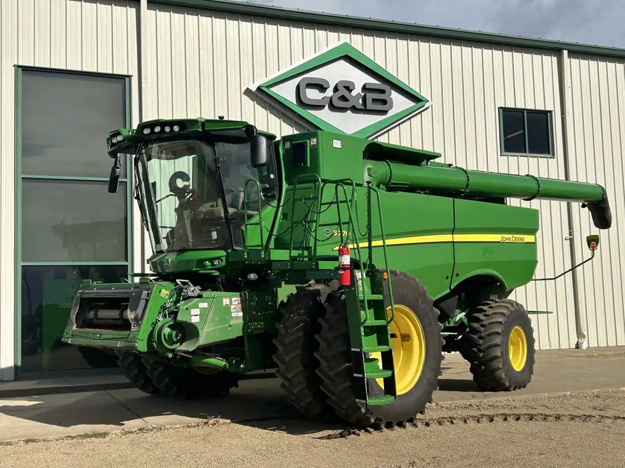 2021 John Deere S770 Batteuse