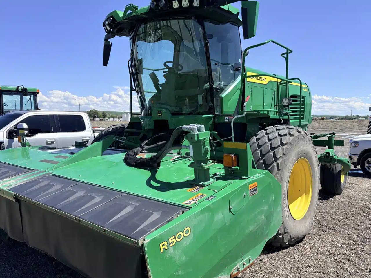 2023 John Deere W235 Andaineur