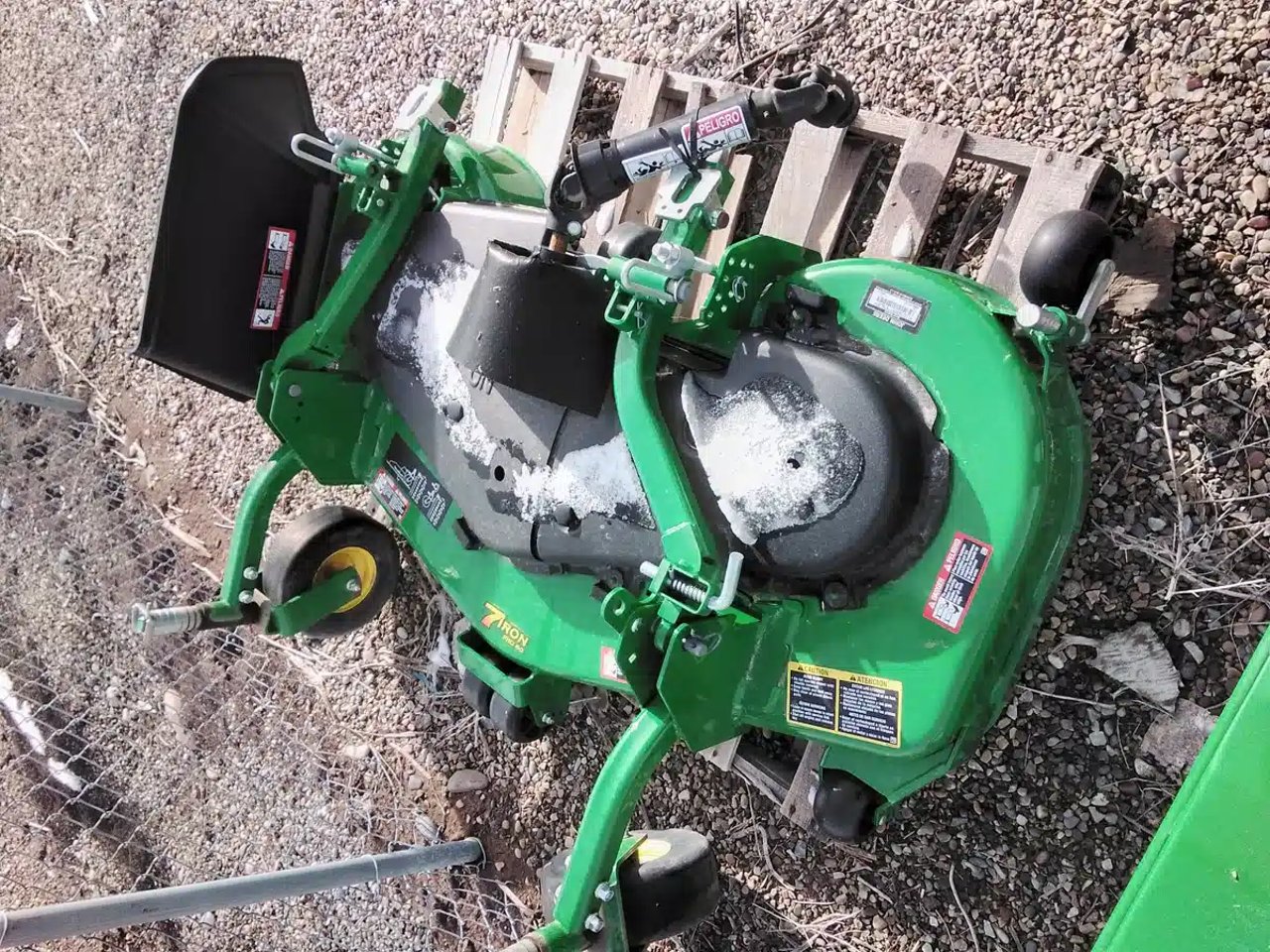 2021 John Deere 60" Front Mower Deck Accessoires