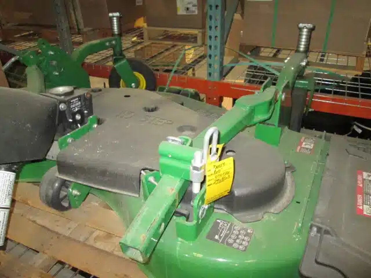 2022 John Deere 60" Front Mower Deck Accessoires