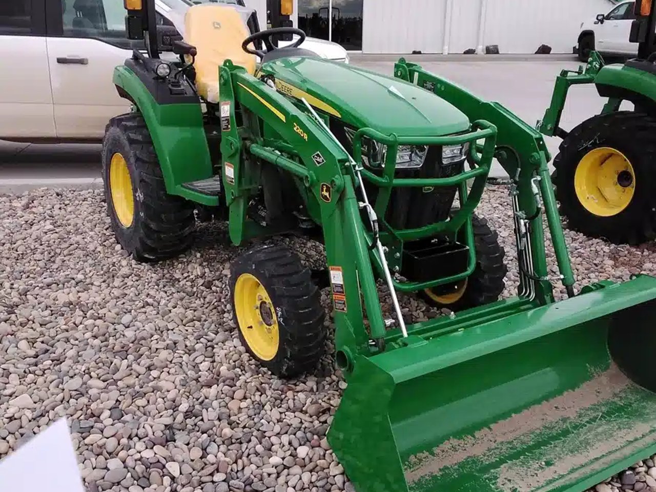 John Deere 2032R Tracteur