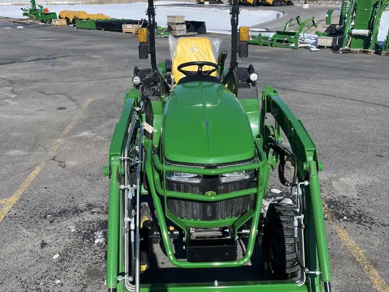 2024 John Deere 2038R Tracteur