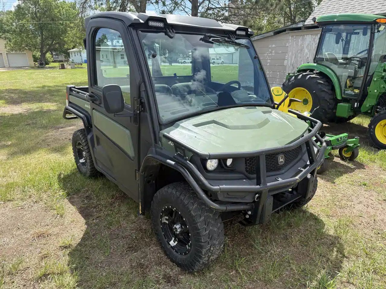 2024 John Deere XUV 835R Véhicule utilitaire