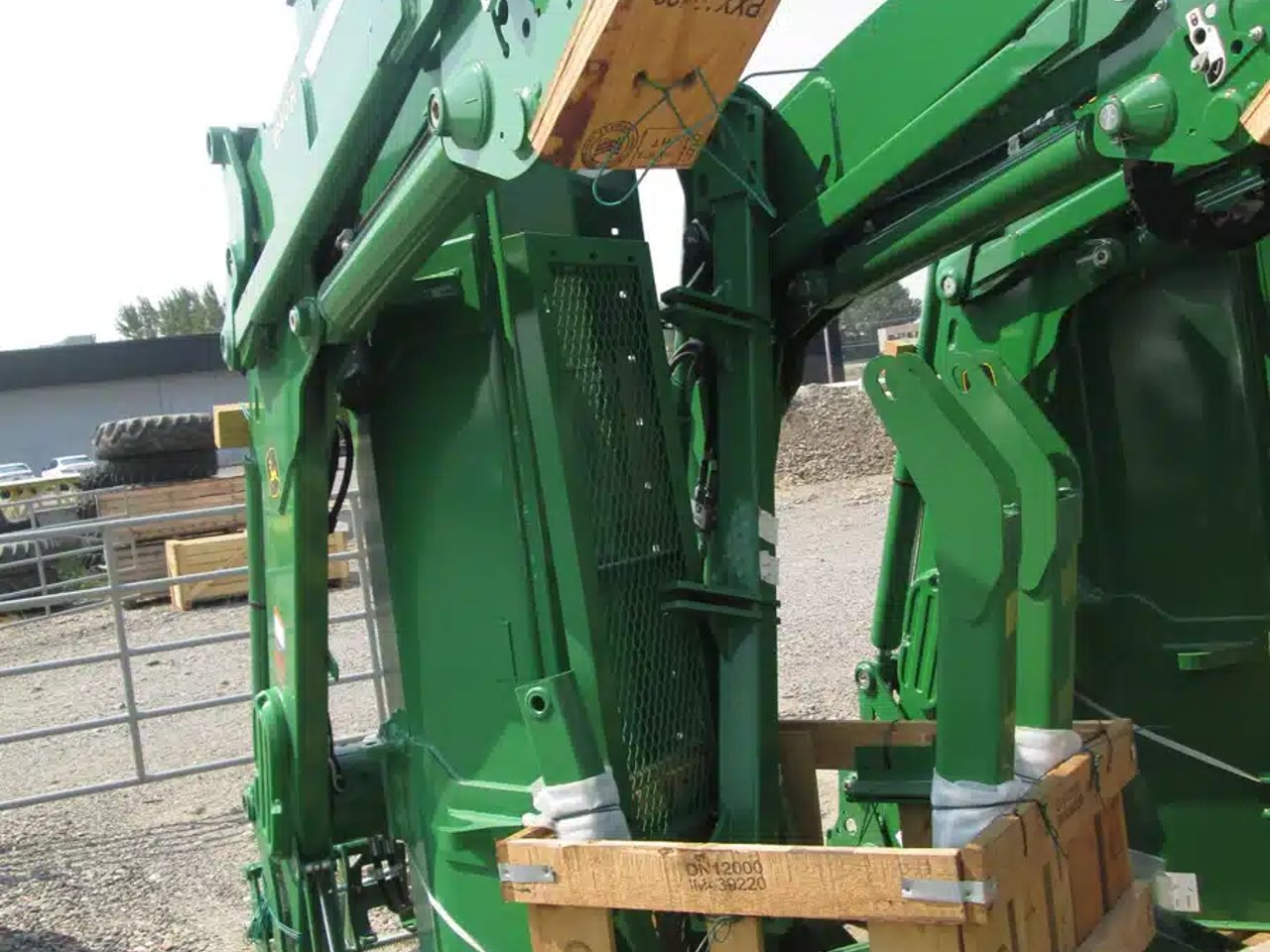2026 John Deere 640R chargeur frontal