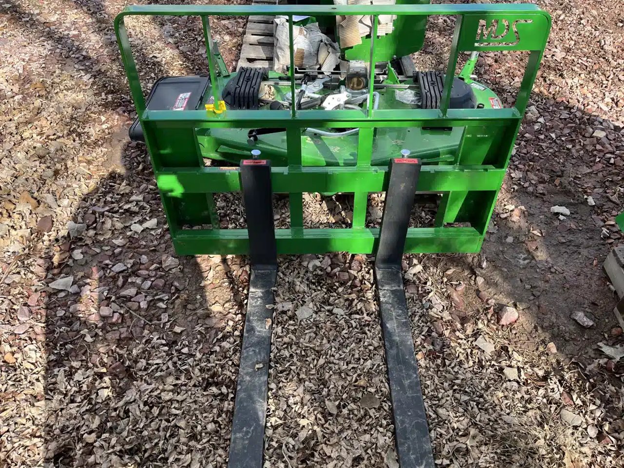 MDS Manufacturing Rail Style Pallet Forks Accessoires