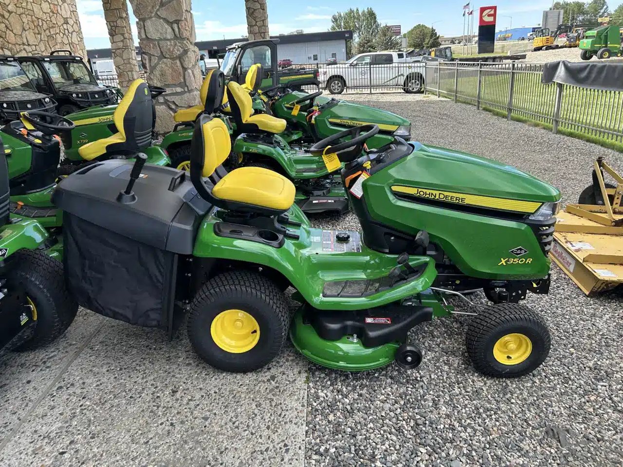 2026 John Deere X350R Tracteur à pelouse