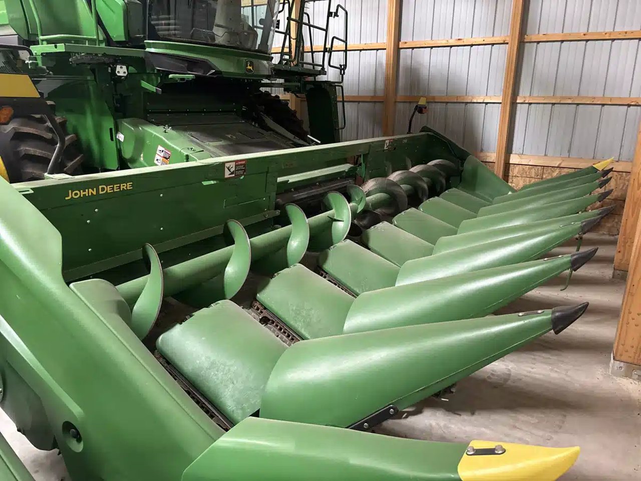 2025 John Deere CR 8 Nez - Maïs