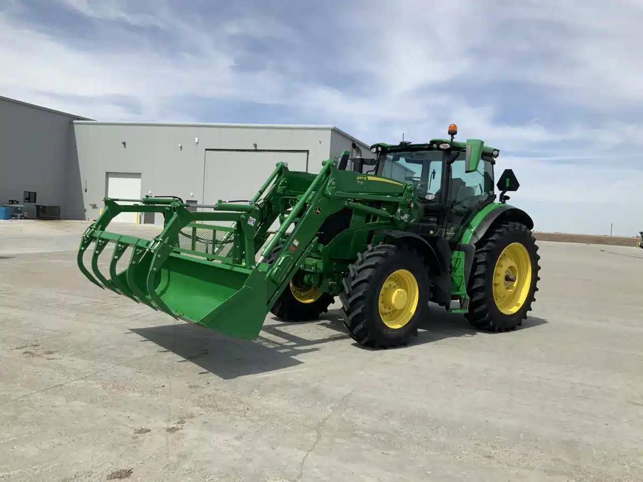 2024 John Deere 6R 215 Tracteur