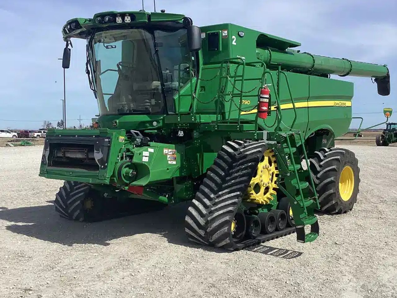 2024 John Deere S790 Batteuse