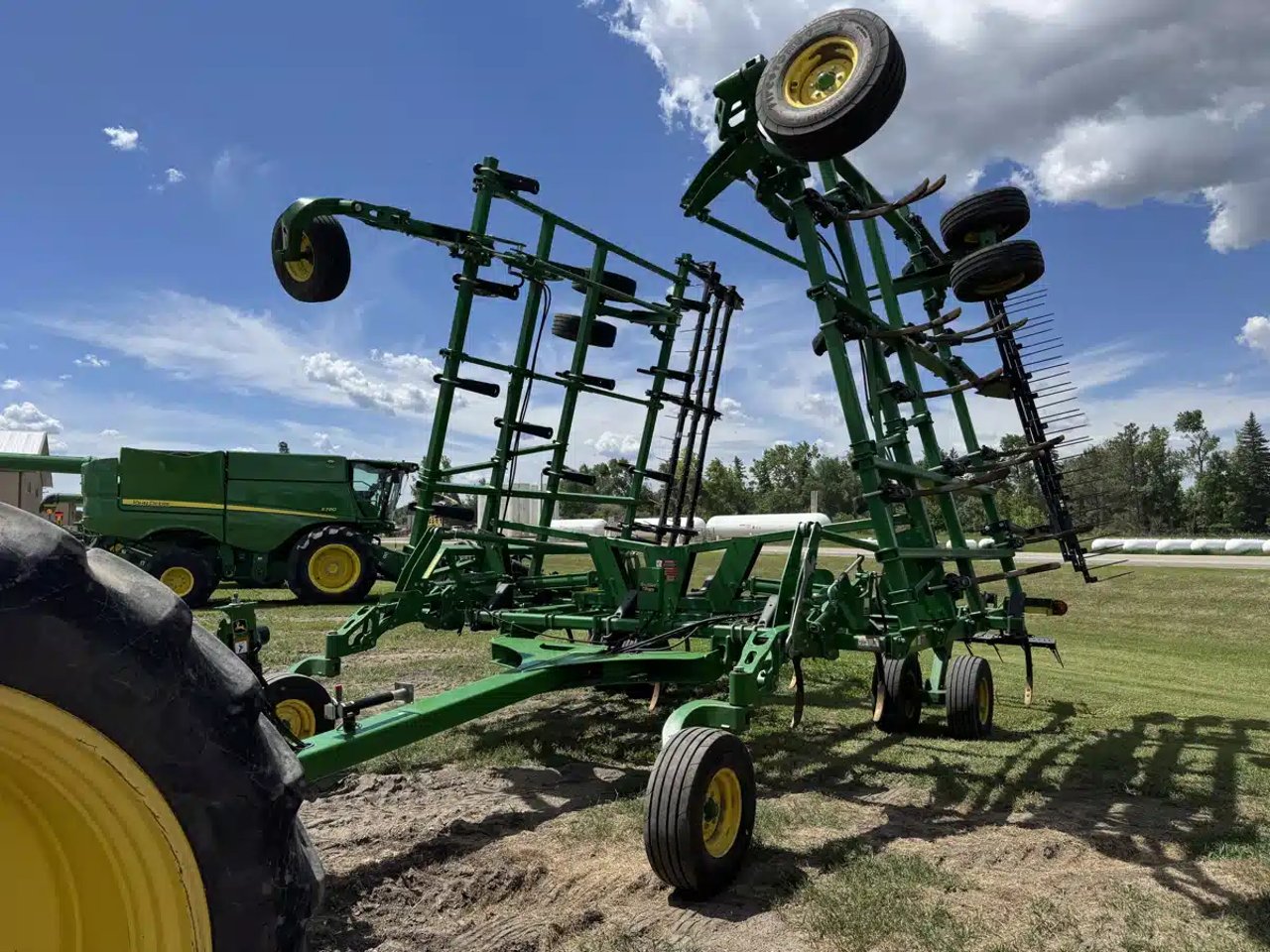 2022 John Deere 2430 Cultivateur Sous-soleur