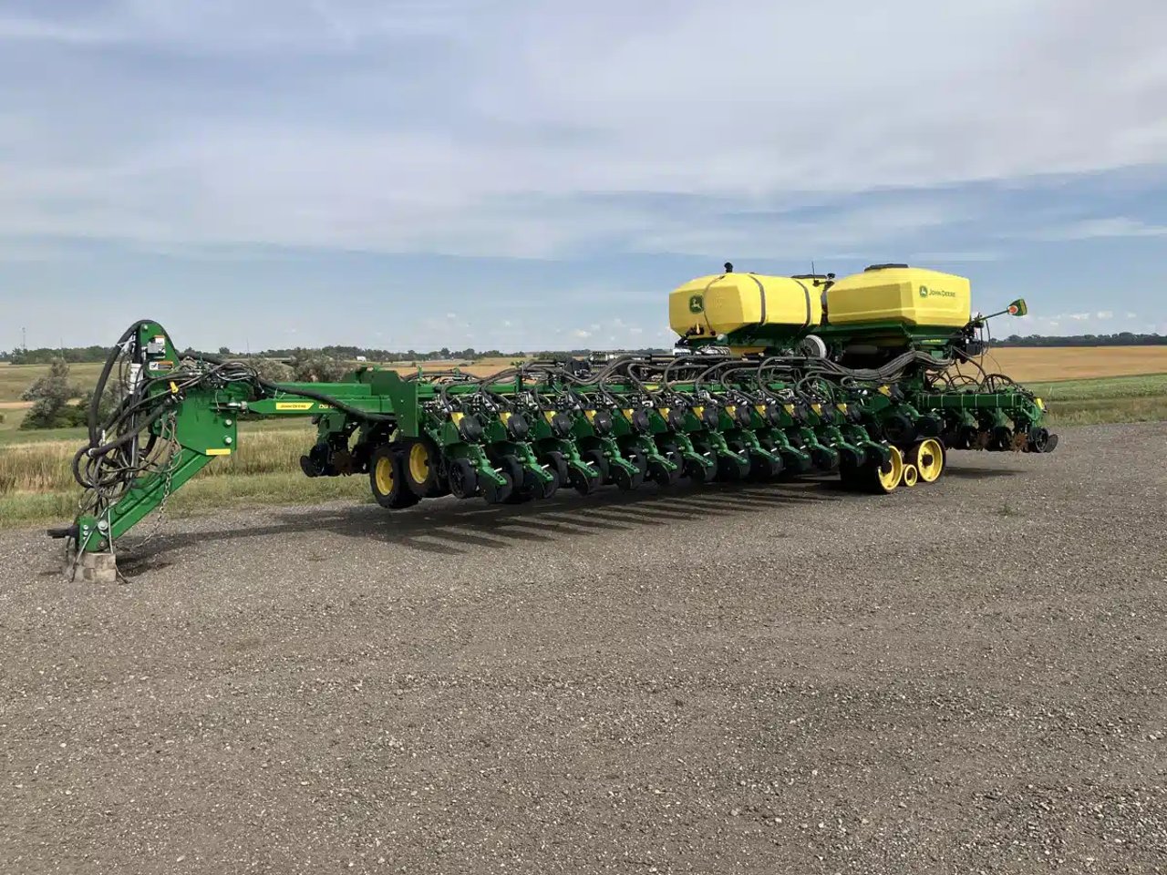 2022 John Deere DB66 Planteur