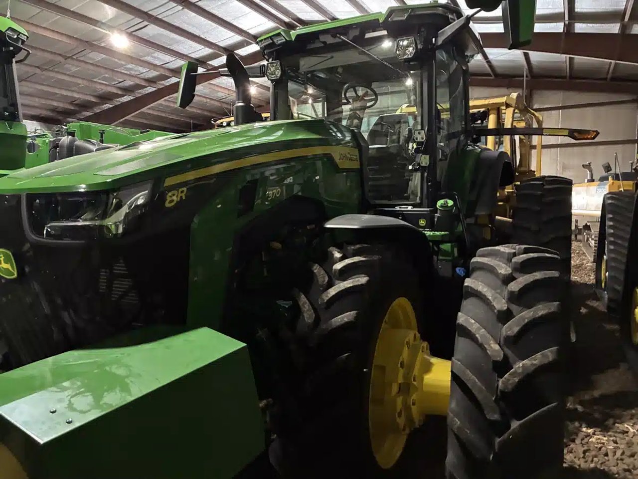 2025 John Deere 8R 370 Tracteur
