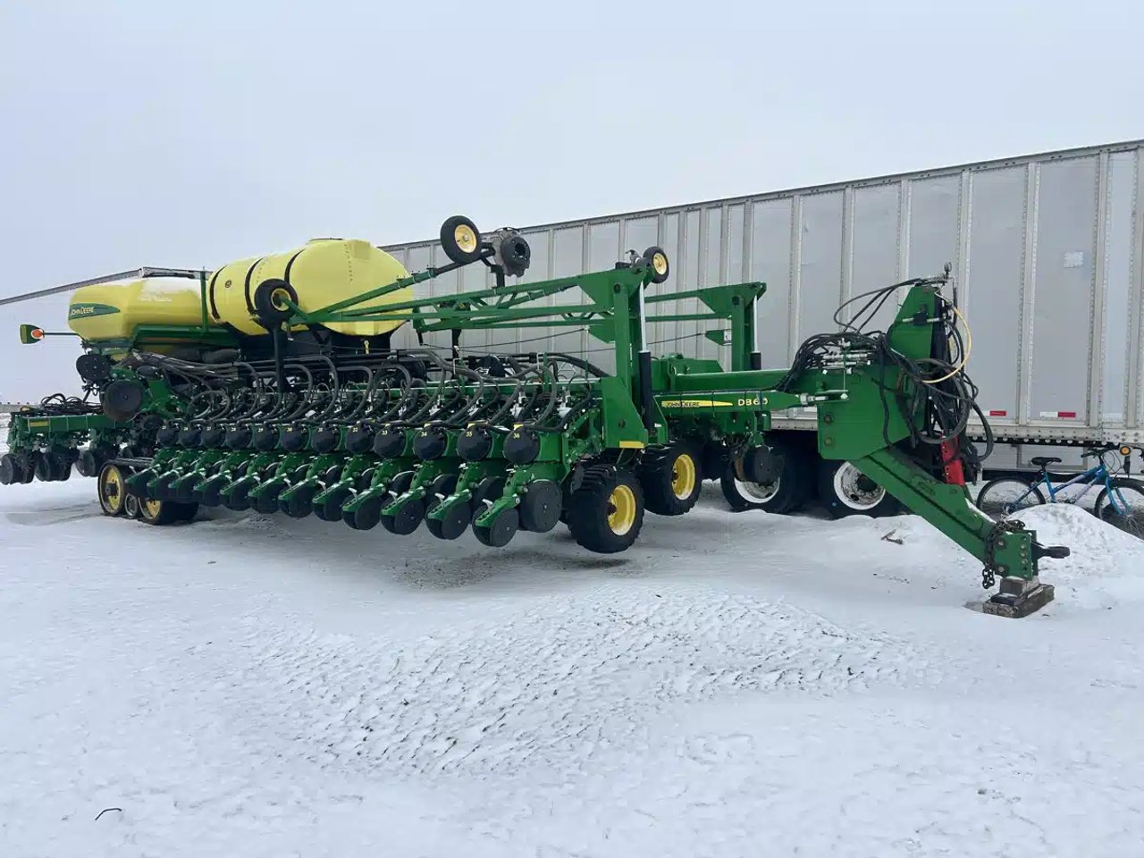 2016 John Deere DB60 Planteur