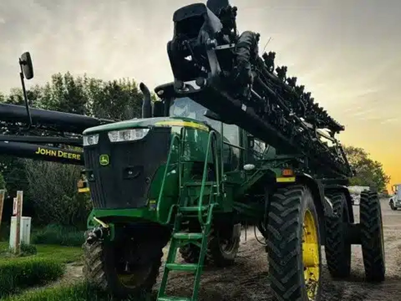 2021 John Deere R4045 Arroseur - Automoteur