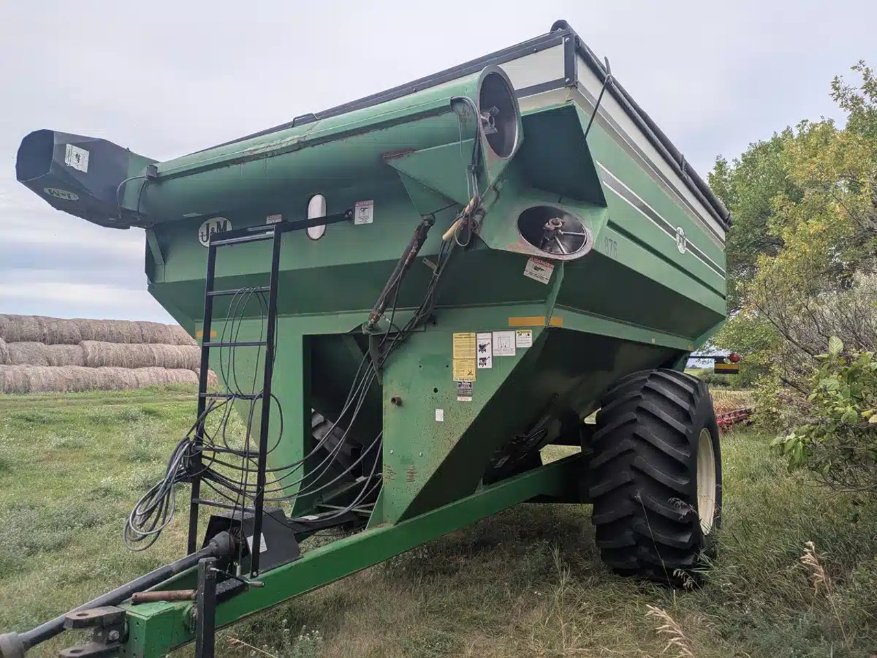 2000 J&M 875 Chariot à Grain