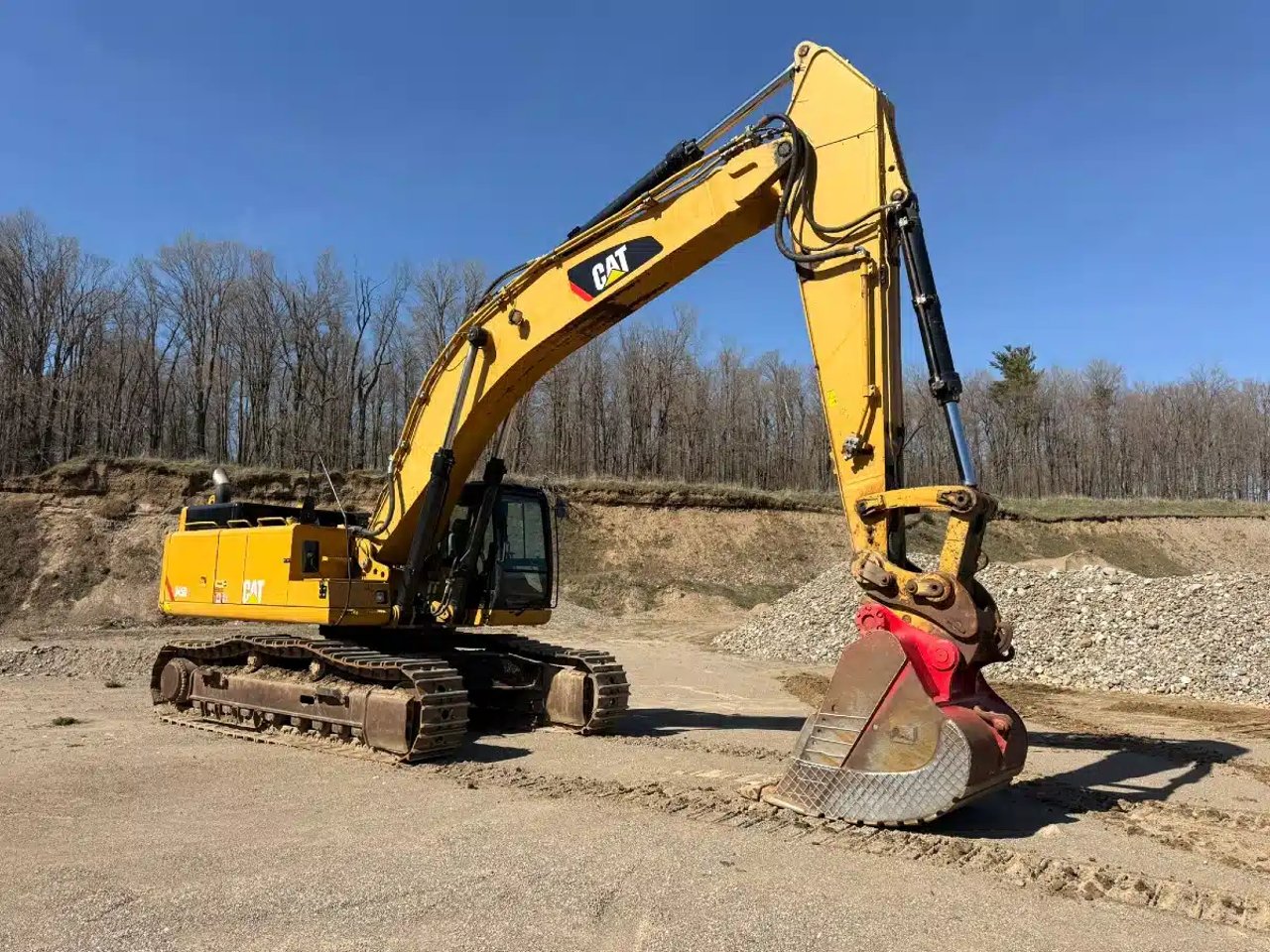 2011 Caterpillar 345DL Excavatrice