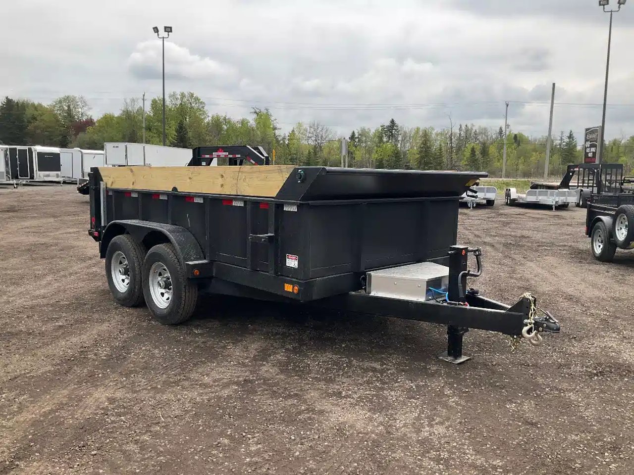 2026 Canada Trailers 83X12 7 TON Remorque - Benne