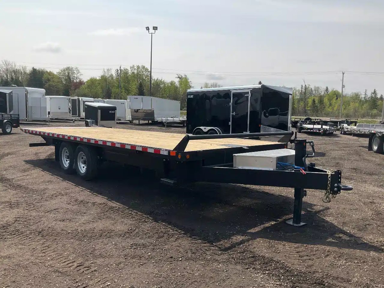 2027 Canada Trailers 8.5X24 7 TON Remorque - Plateforme basculante