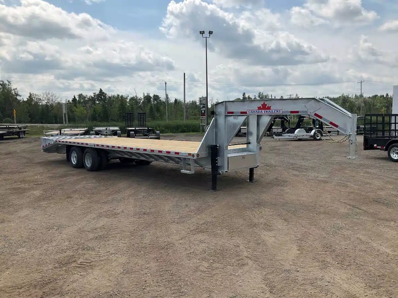 2027 Canada Trailers 8.5X30 12 TON GALVANIZED GOOSENECK Remorque - Plateforme
