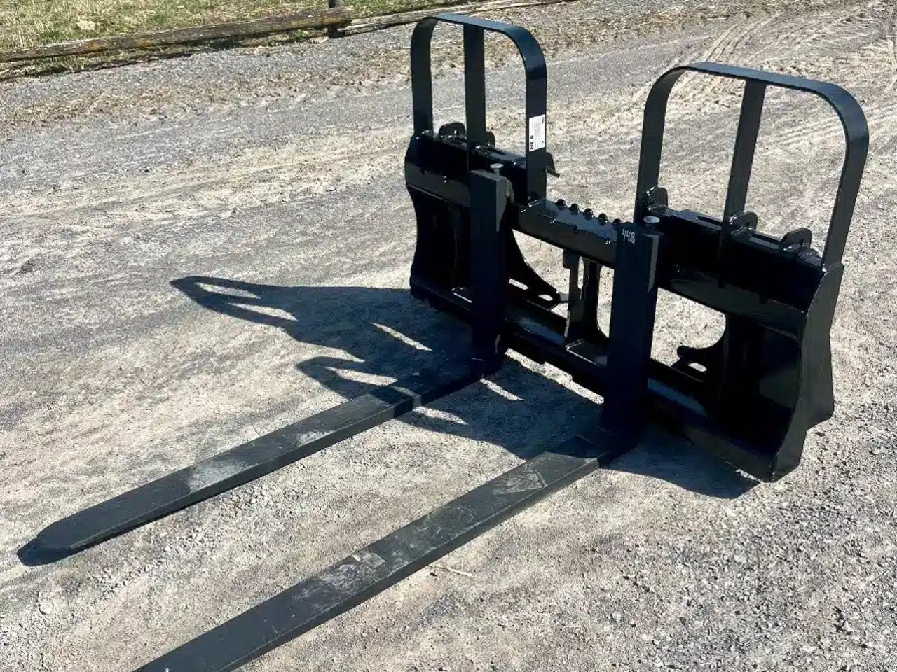 2025 HLA Attachments HD4248BO500 Fourche à palette