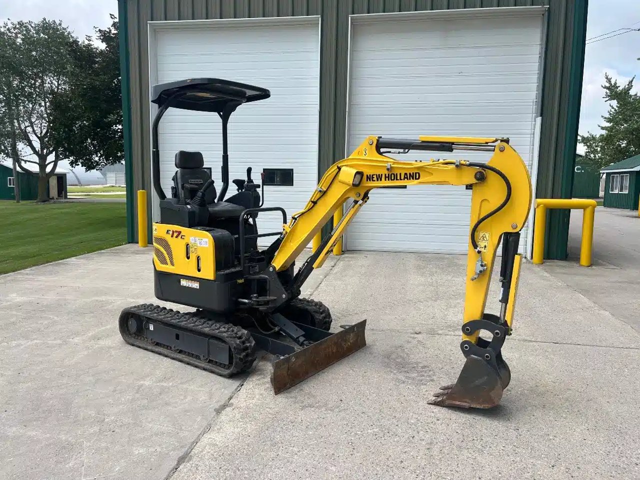 2021 New Holland E17C Excavatrice
