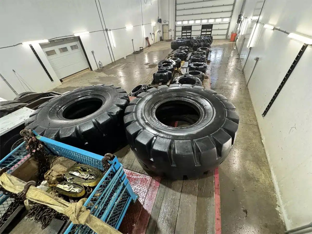 23.5R25 Pneus