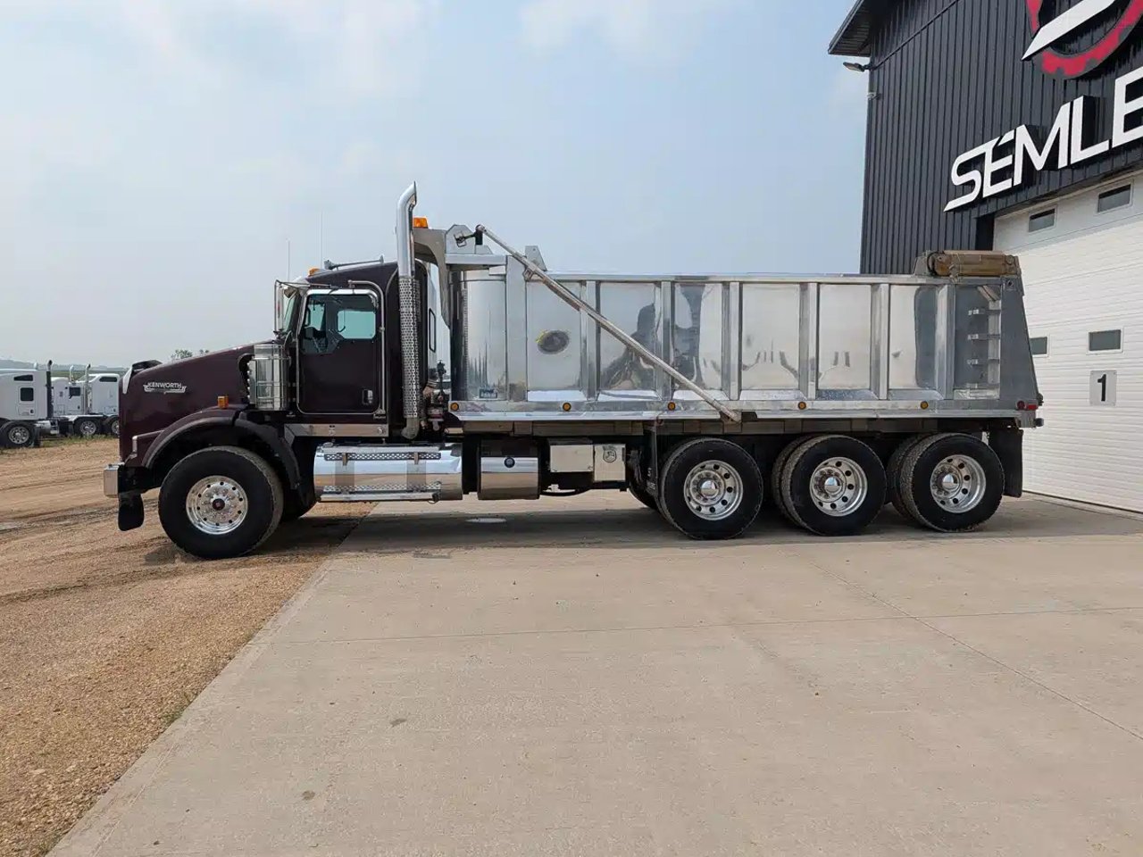2019 Kenworth T800 Camion à benne