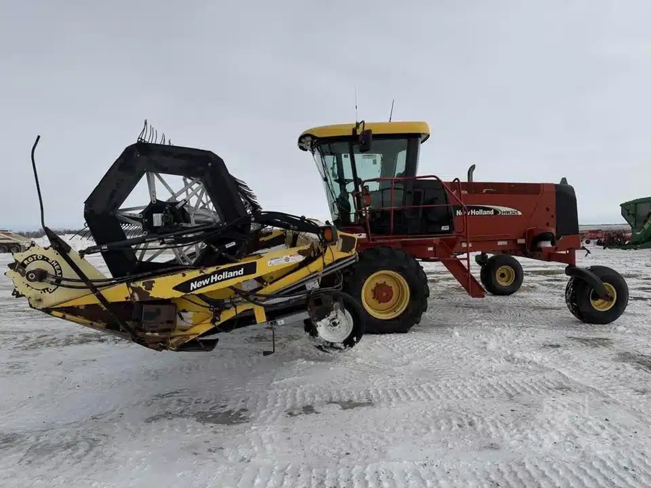2007 New Holland HW325 Andaineur