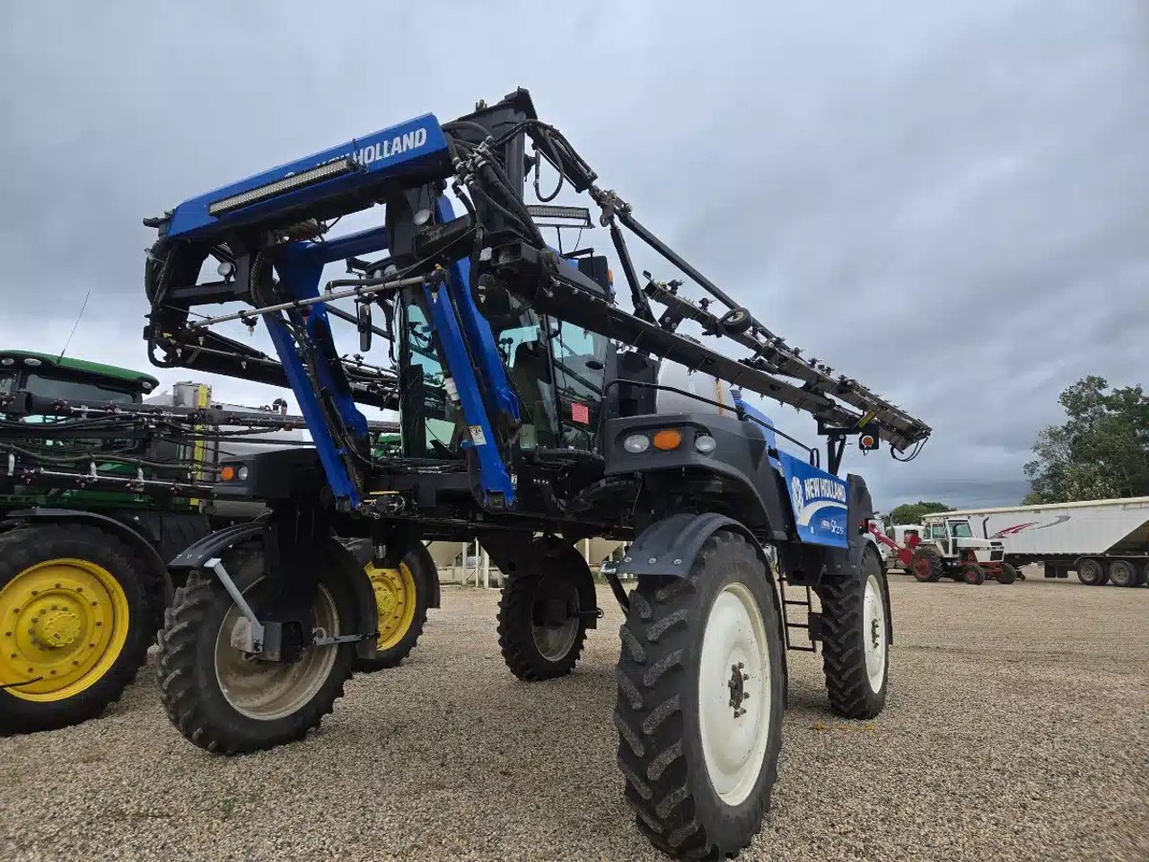 2012 New Holland SP.275F Arroseur - Automoteur