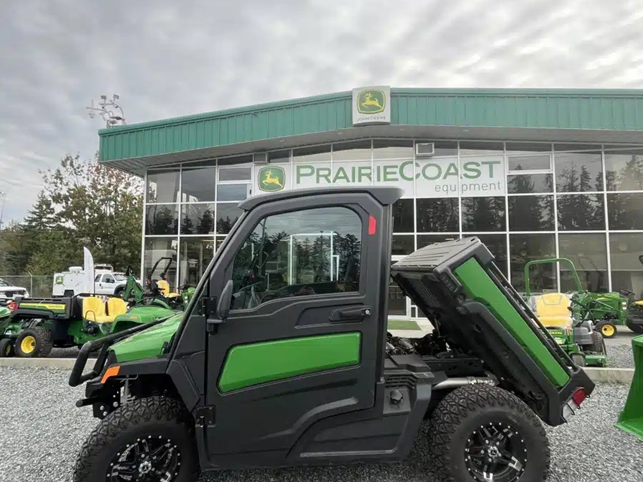 2024 John Deere XUV 835M Véhicule utilitaire