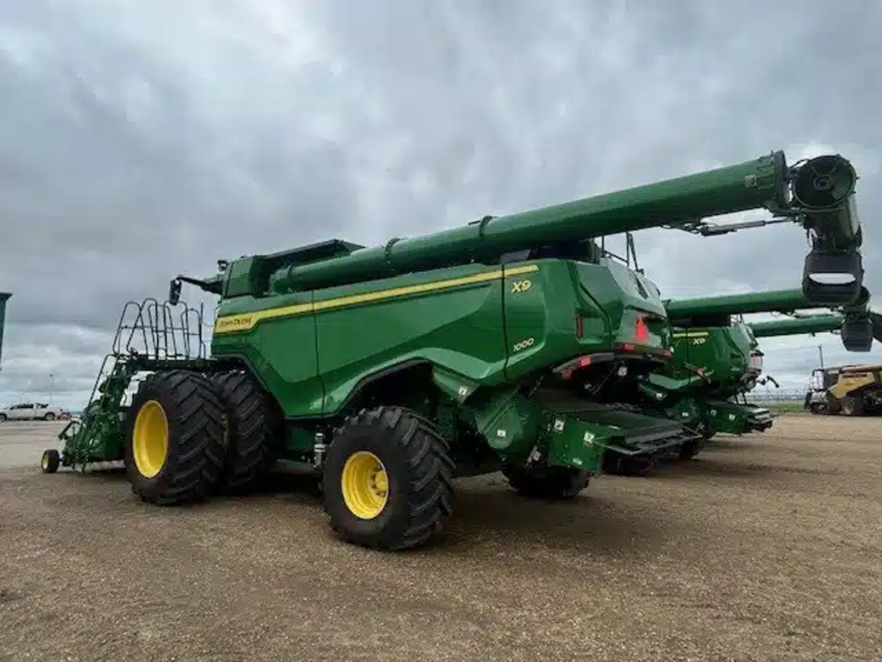 2024 John Deere X9 1000 Batteuse