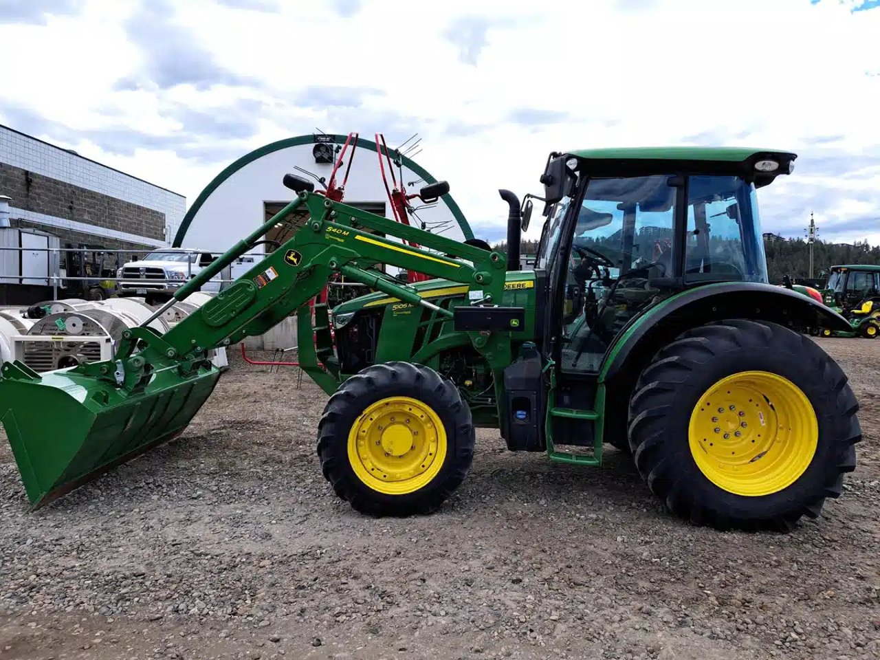 2024 John Deere 5105M Tracteur