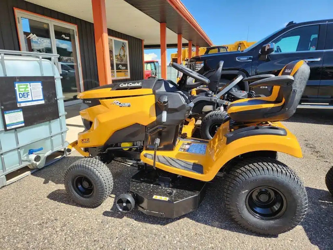 2026 Cub Cadet XTS LX42 Tracteur à pelouse