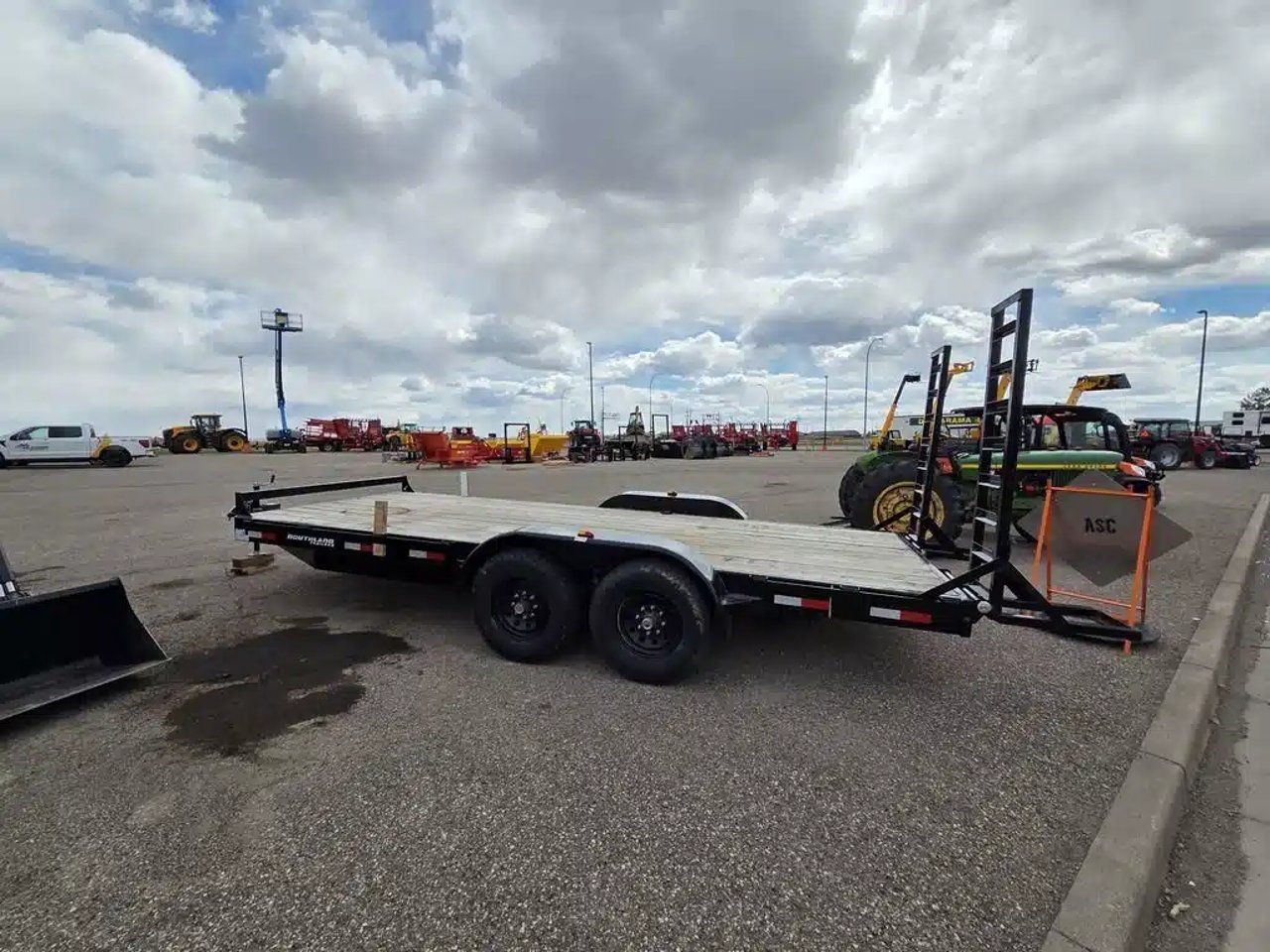 2017 Southland Trailers LB18T-14 Tandem Axle Equipment Trailer Remorque - Plateforme